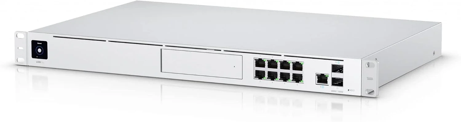 UniFi Dream Machine Pro UDM-Pro 8 GbE LAN 1 10G SFP LAN WAN 1 GbE 1 10G SFP